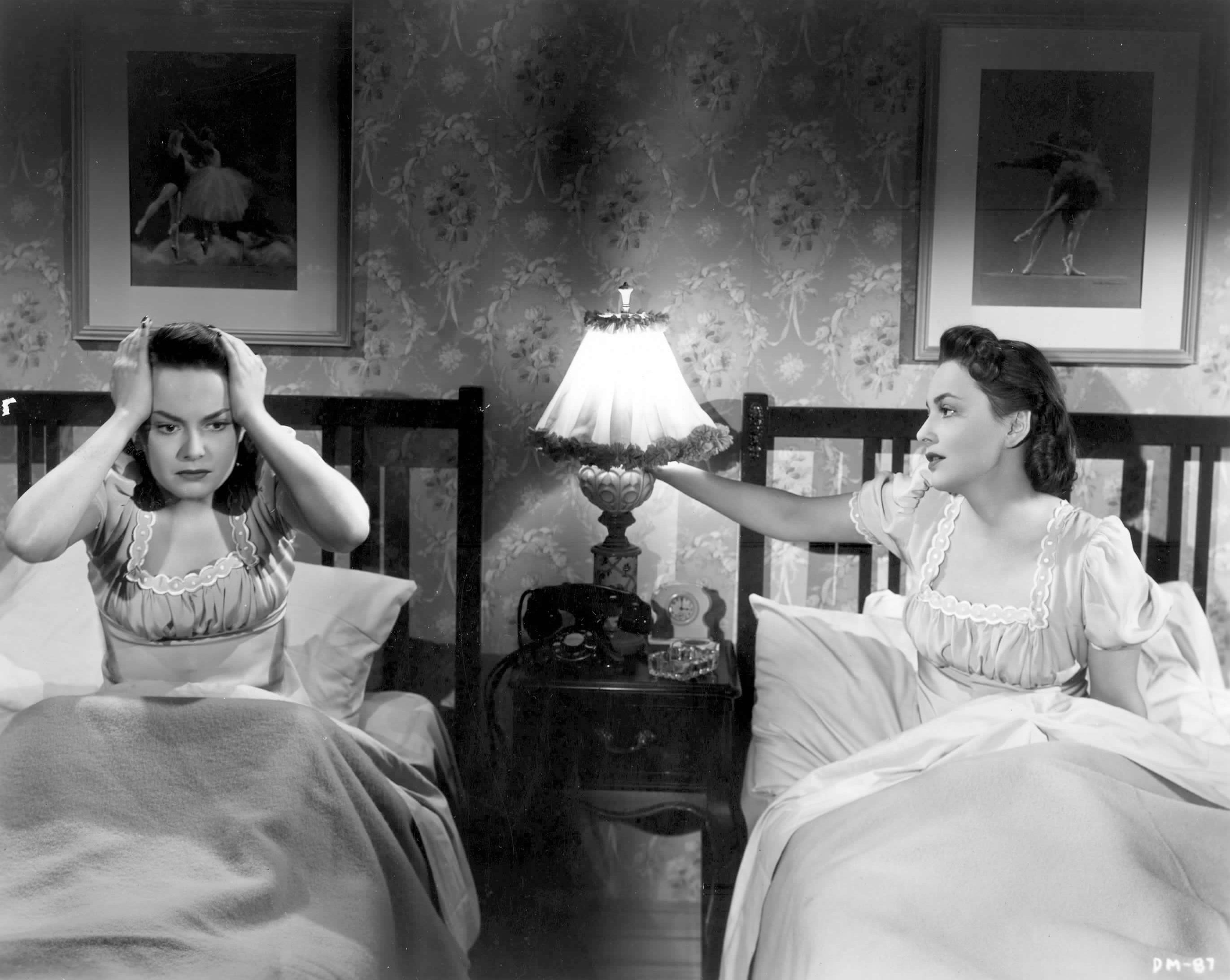 The Dark Mirror (1946)